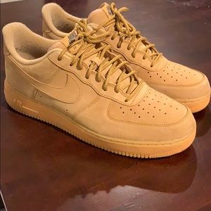Air Force 1 low “Flax” size 11